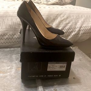 Prada Pumps - Navy Blue - Calzature Donna - Size 39 Euro / 8.5 USA